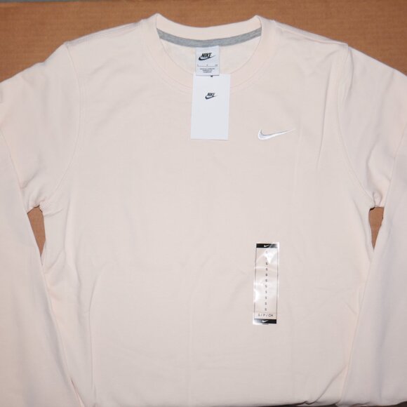 Nike Club Fleece Men's Crewneck Sweatshirt Guava Ice (Light Pink) Size Small NWT - Picture 1 of 5